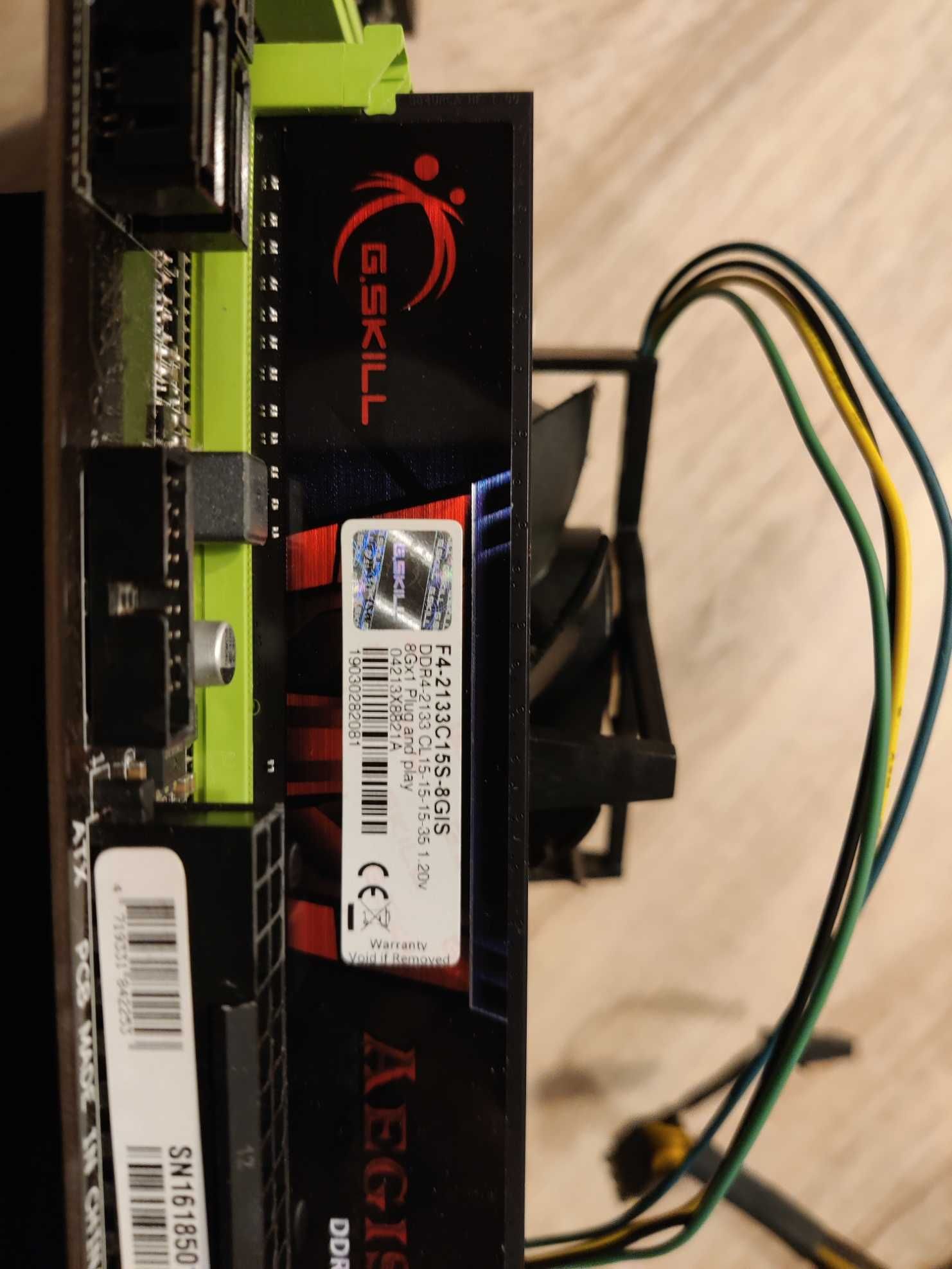 Conjunto Motherboard, CPU, RAM