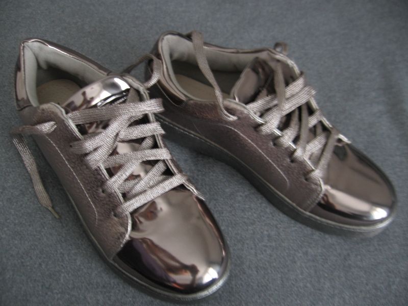 Sportowe buty połysk snickersy modern Vices r. 37 38 beż złoto bezowe