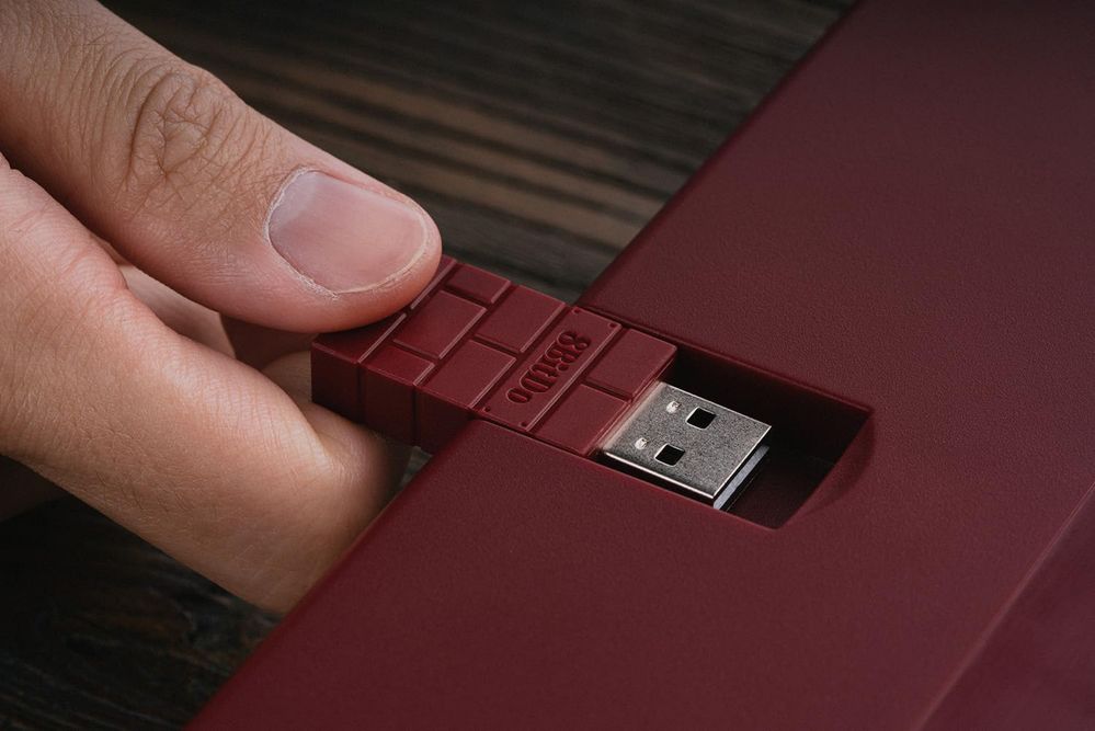 Бездротова Механічна Клавіатура 8BitDo Retro Keyboard 85HA