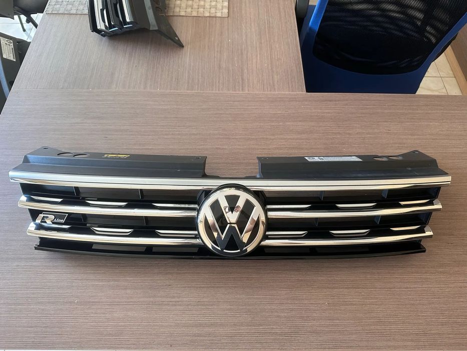 Grill Atrapa VW Tiguan II R-line 5NA853653B