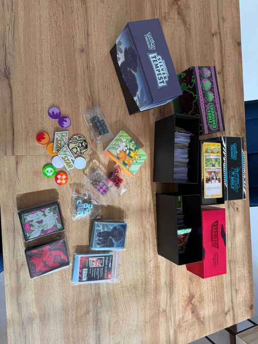 Karty pokemon angielskie i koreanskie