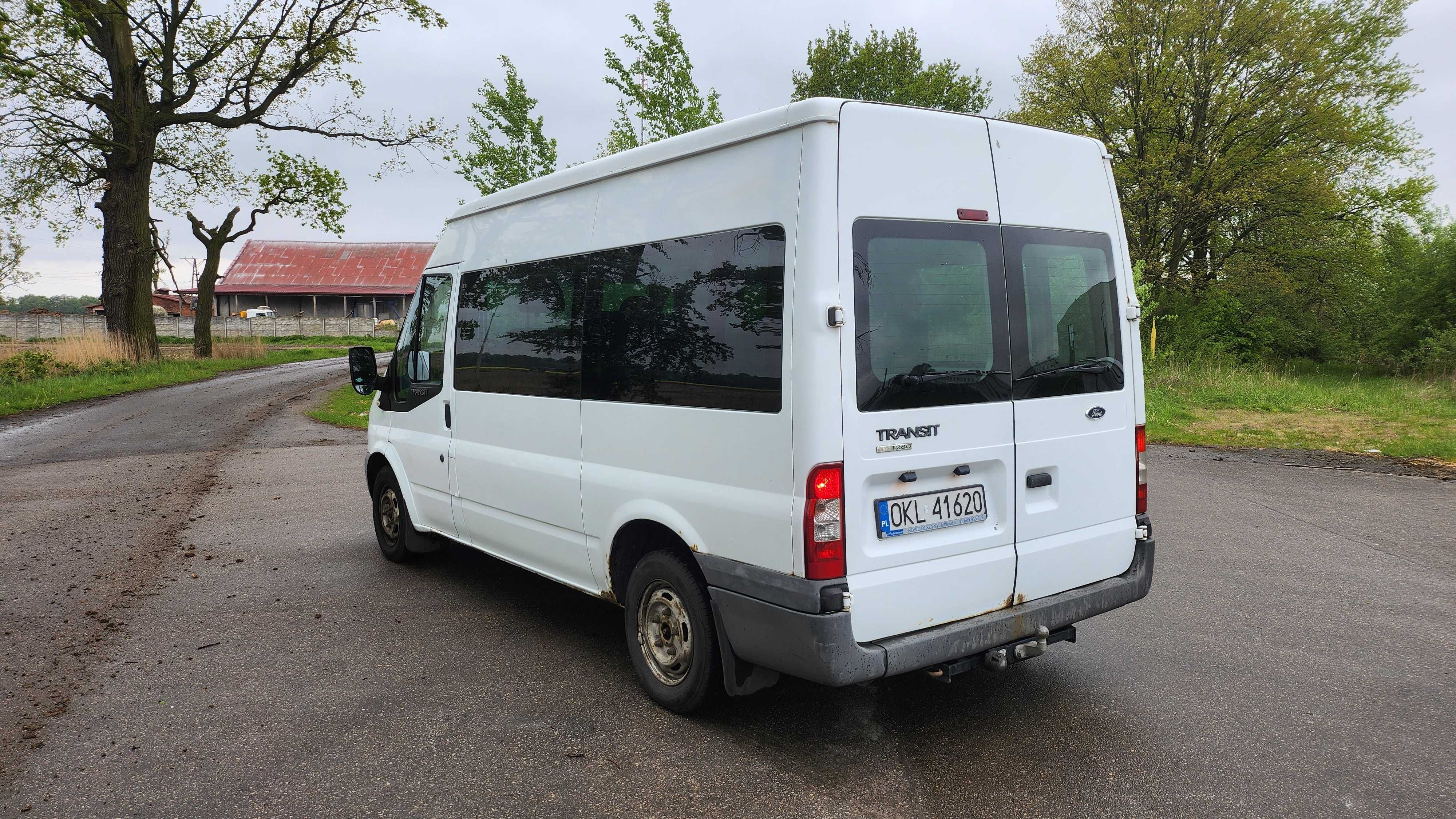 ford transit 9 osobowy