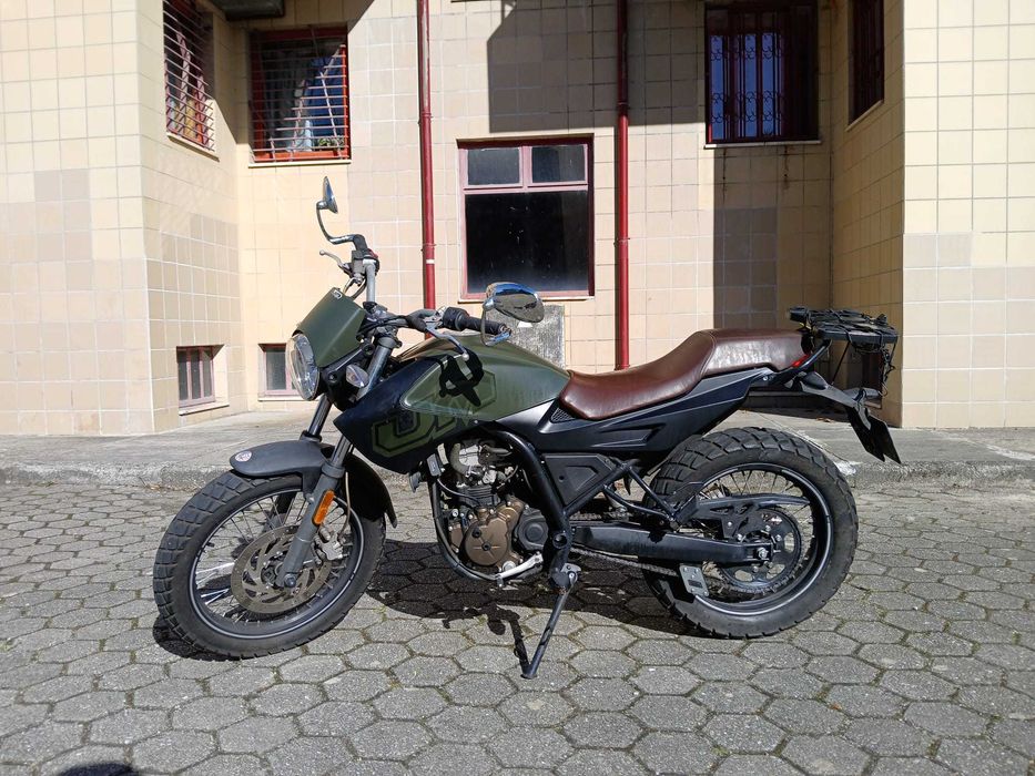 UM Scrambler 125cc