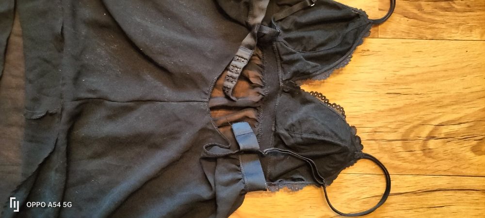 Halka elegancka czarna