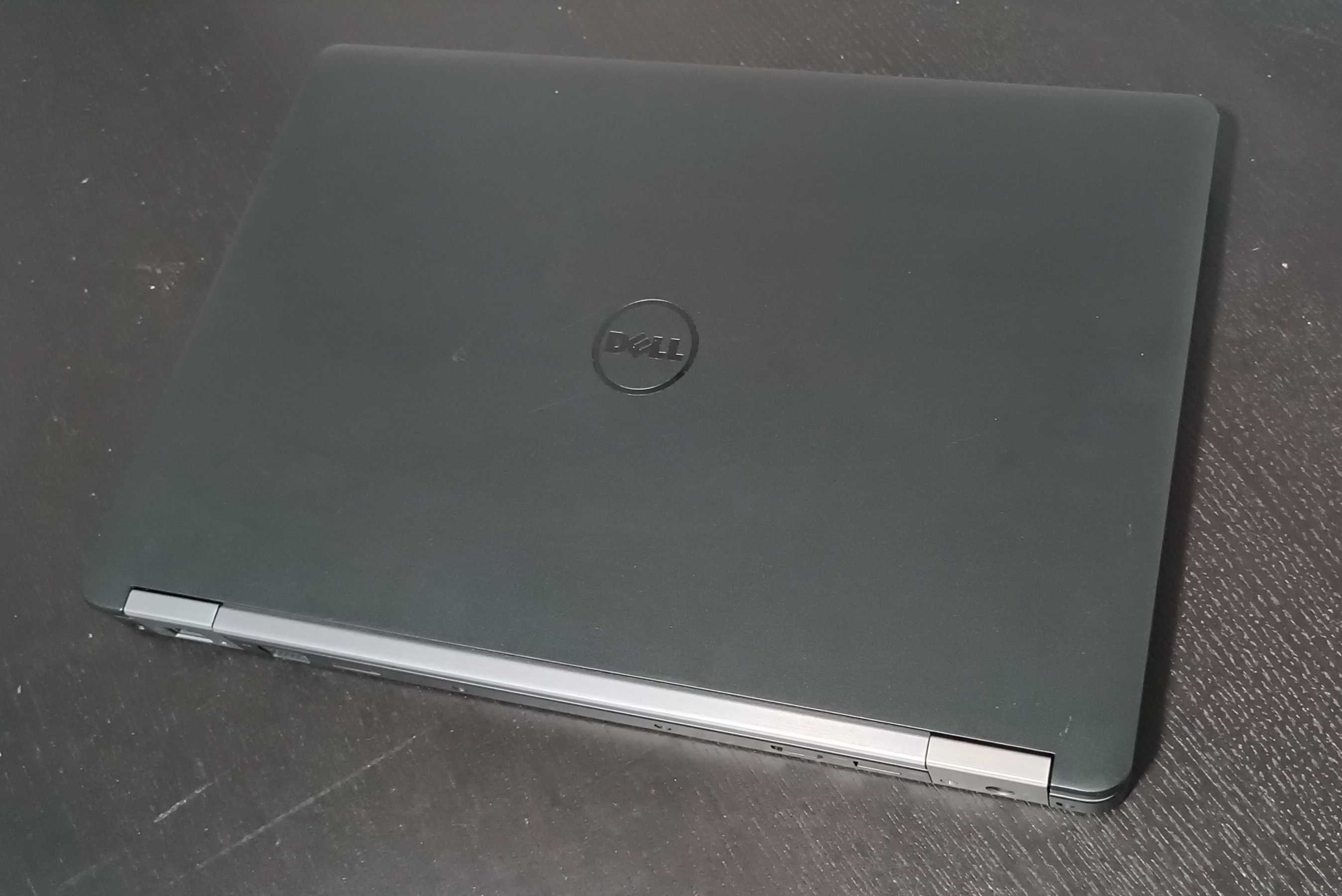 Dell Latitude E5470/Ecrã 14”FHD/Gráfica AMD/Core i7/SSD NVME/16GB RAM