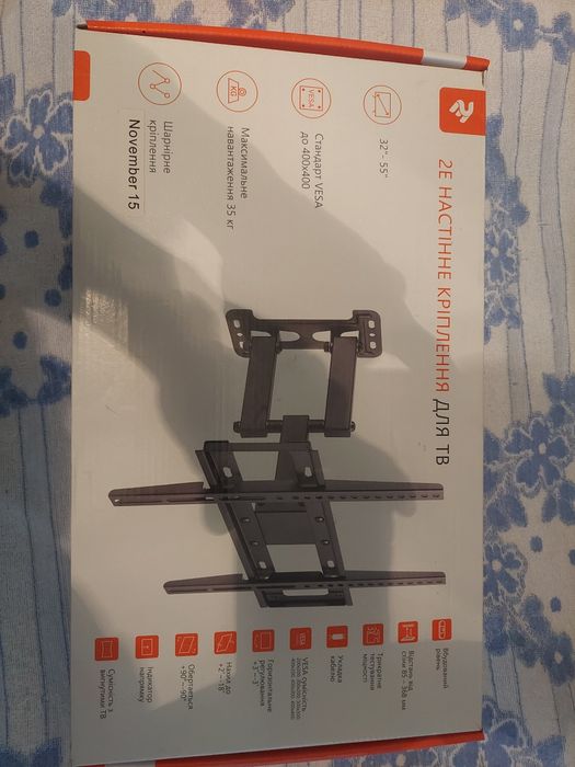 Кріплення для телевізора