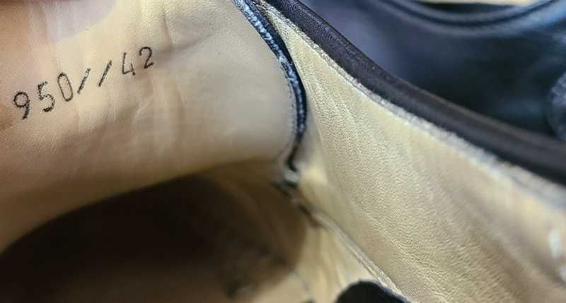 Мужские кожаные туфли от итальянского бренда Boutique King