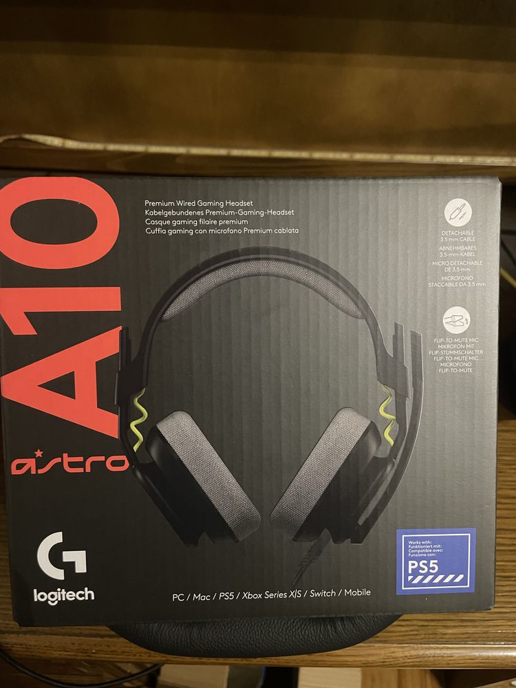 Bundle LOGITECH Volante G29 Driving Force + Headset Astro Gaming A10