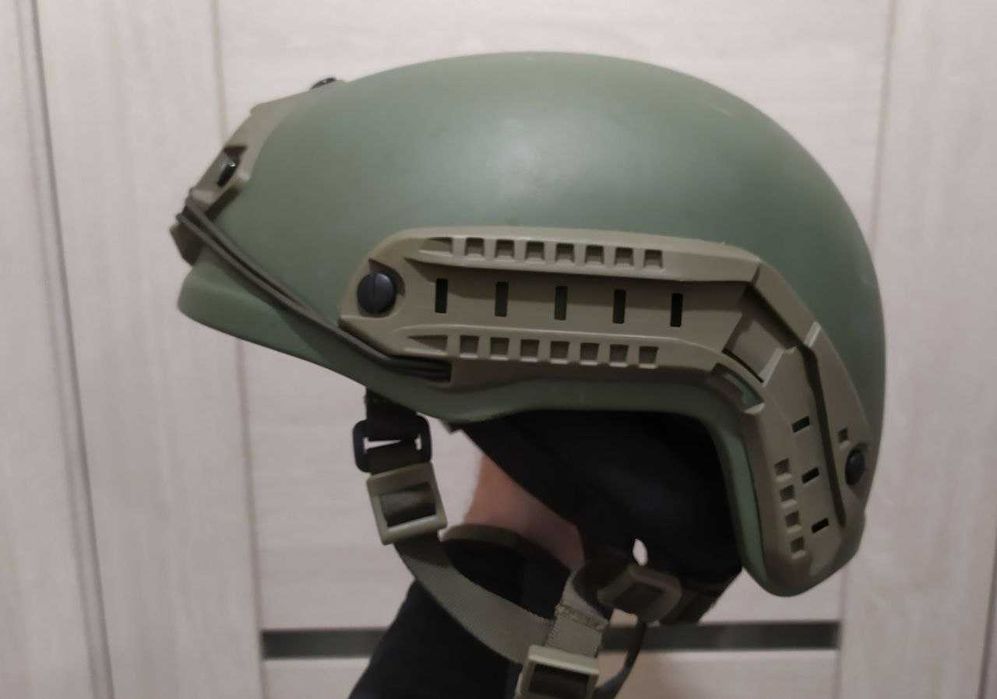 Шолом захисний Тор-Д