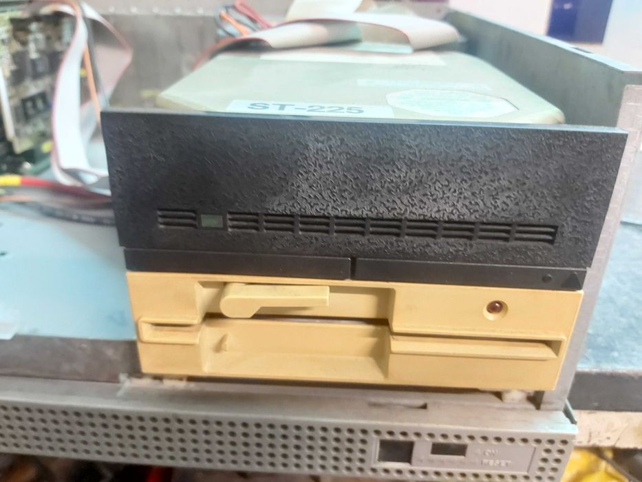 Computador - Olivetti Personal computer M24