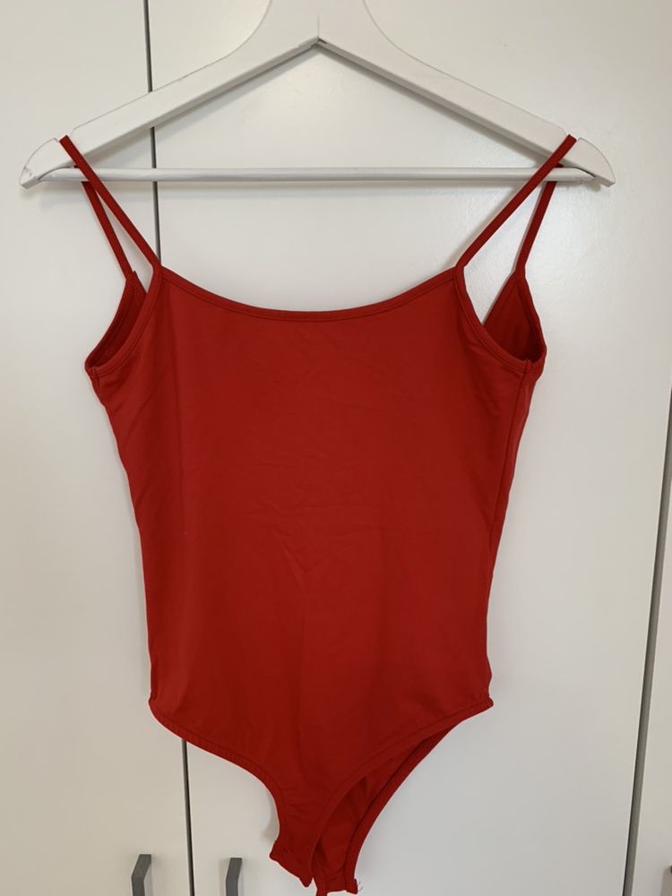 Body ZARA S/36 białe czerwone czarne