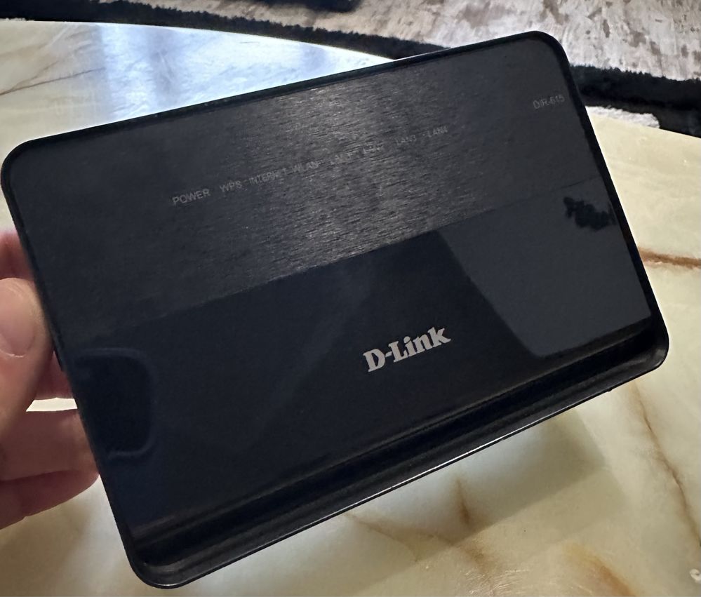Беспроводной маршрутизатор, роутер WIFI D link dir 615