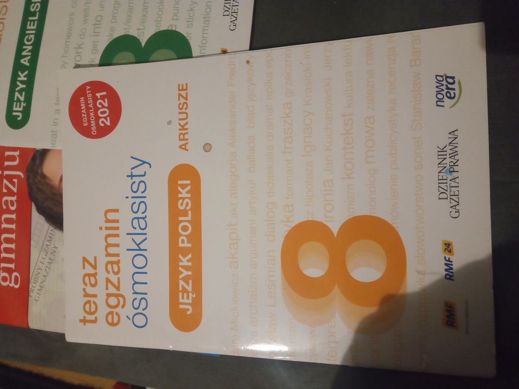 Testy egzamin ośmoklasisty język angielski zapisane