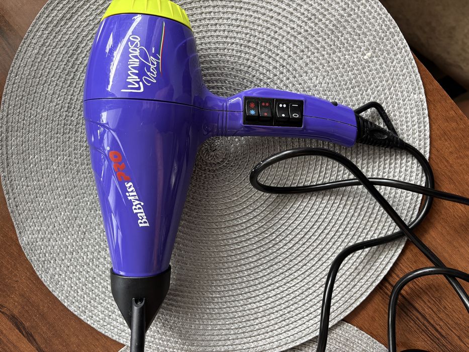 Suszarka do włosów BaBylissPRO