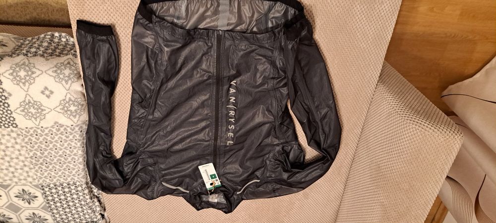 Nowa Kurtka Męska przeciwdeszczowa Szosowa  VanRysel Ultraligh Racer S