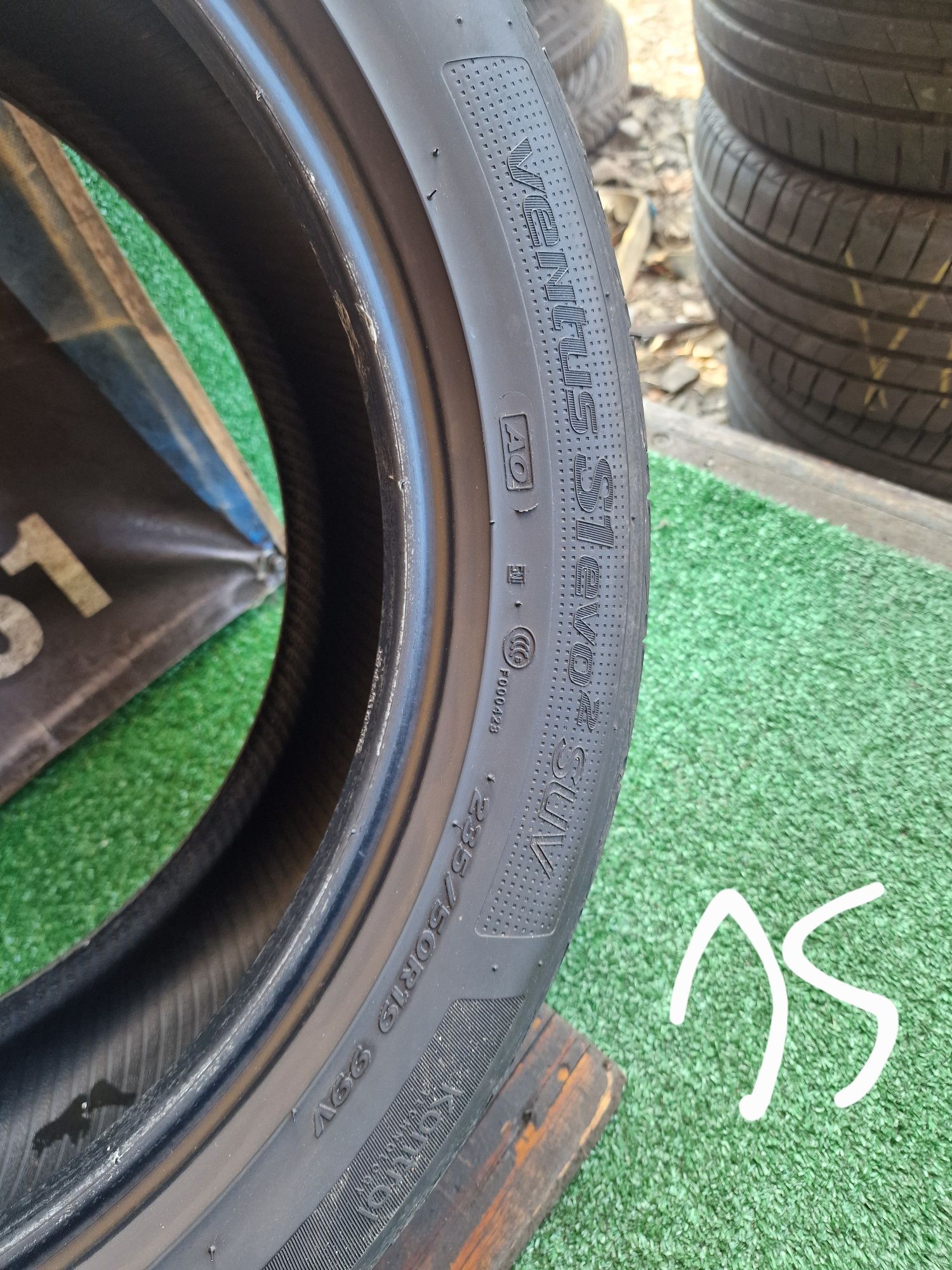 Opony letnie 235/50/19 Hankook Para 2022rok 6mm