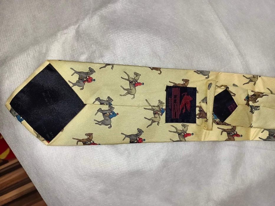 Męski krawat marki Etro Milano wzór Konie