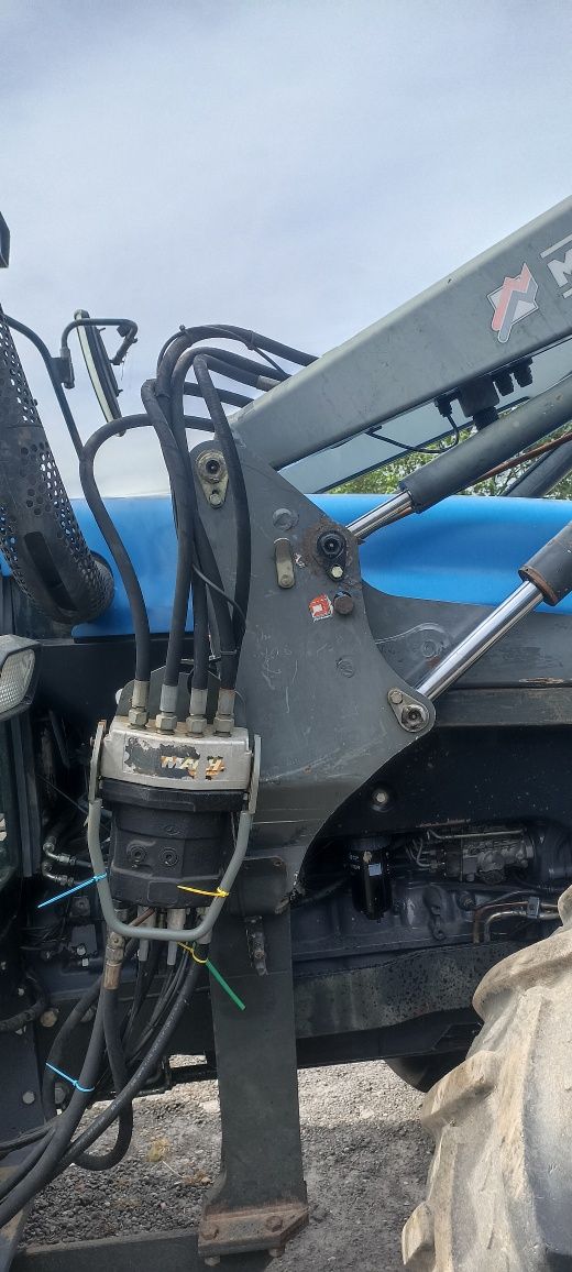 New holland 8260 / tm 115 / tm 120  turem mailleux mx 120