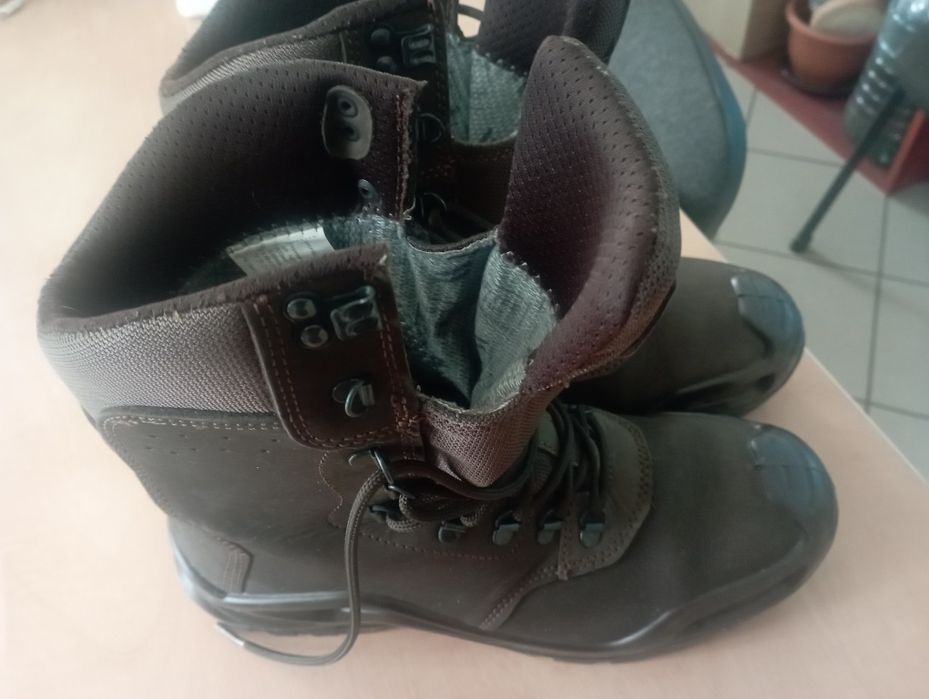 Черевики чоловічі берци