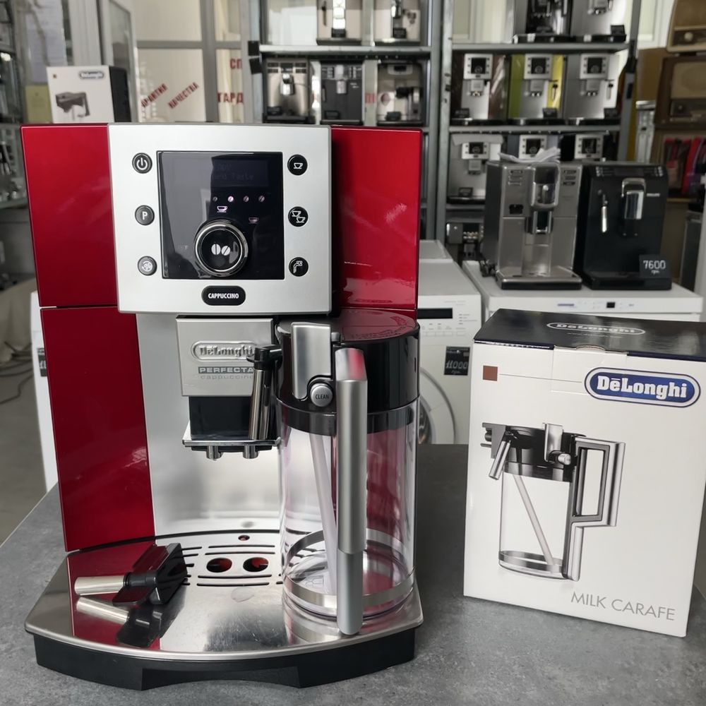 Кофемашина DeLonghi Perfecta Cappuccino ESAM 5500.BR обслужена