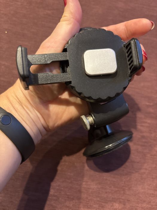 Uniwersalny Uchwyt Samochodowy Na Kokpit Oraz Szybę