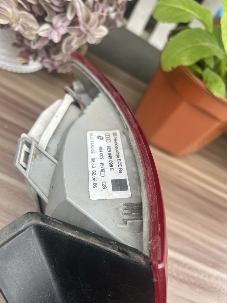 Prawa i lewa lampa tył Audi a4 b7 kombi avant