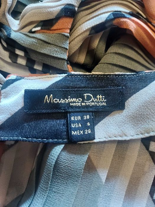 Vestido plissado Massimo Dutti