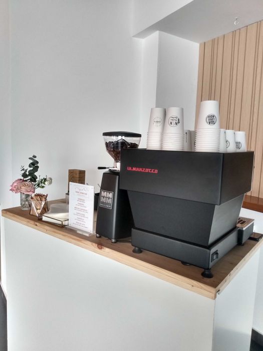 Balcão Móvel para tipos de negócios Café / Crepe / Gelatos etc