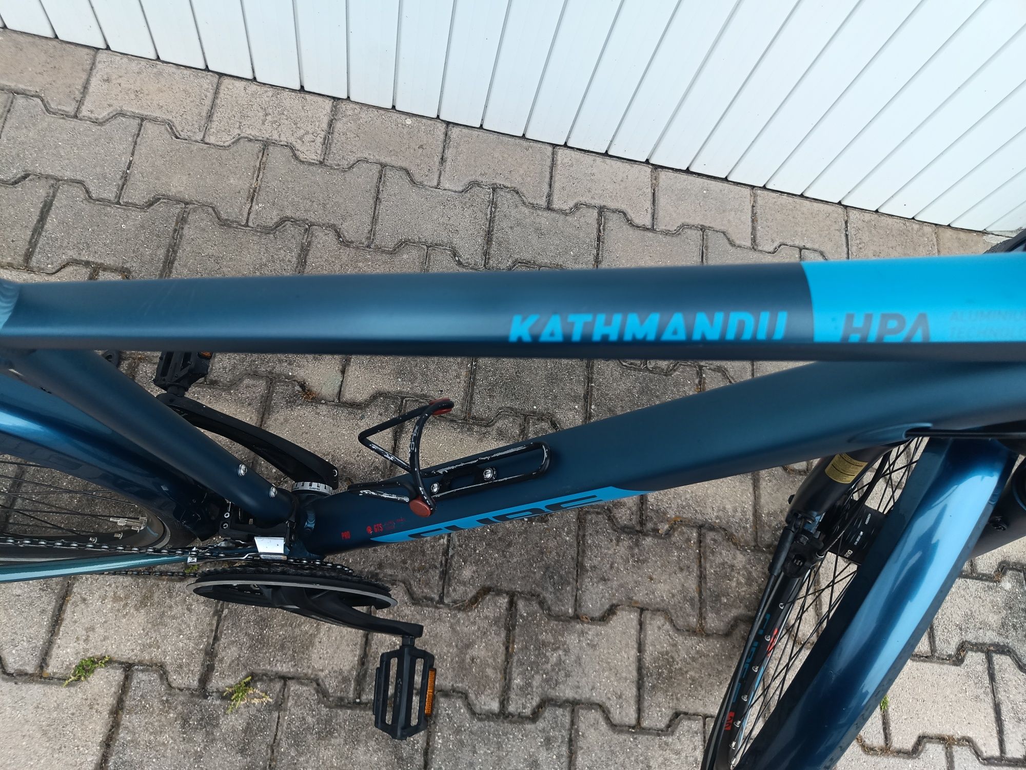 Cube Kathmandu/3x10DeoreXT/SuntourAir/Rama19.5/Kola28