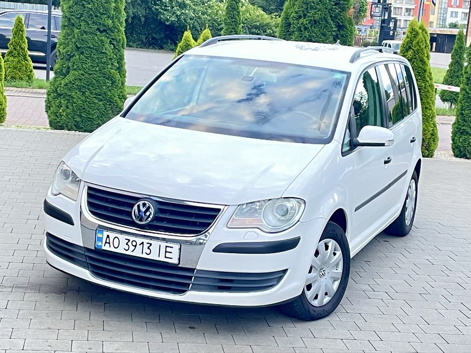 Volkswagen Touran 1.4tsi АКПП