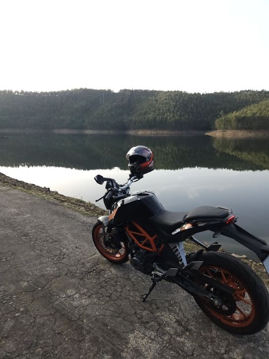 Ktm duke 390
Ano : 2016
Km:13200

Alterações: encontra - se com escape