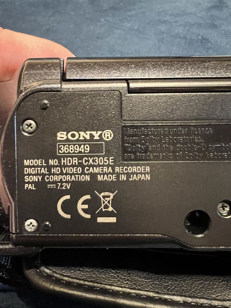 Kamera sony hdr-cx305e