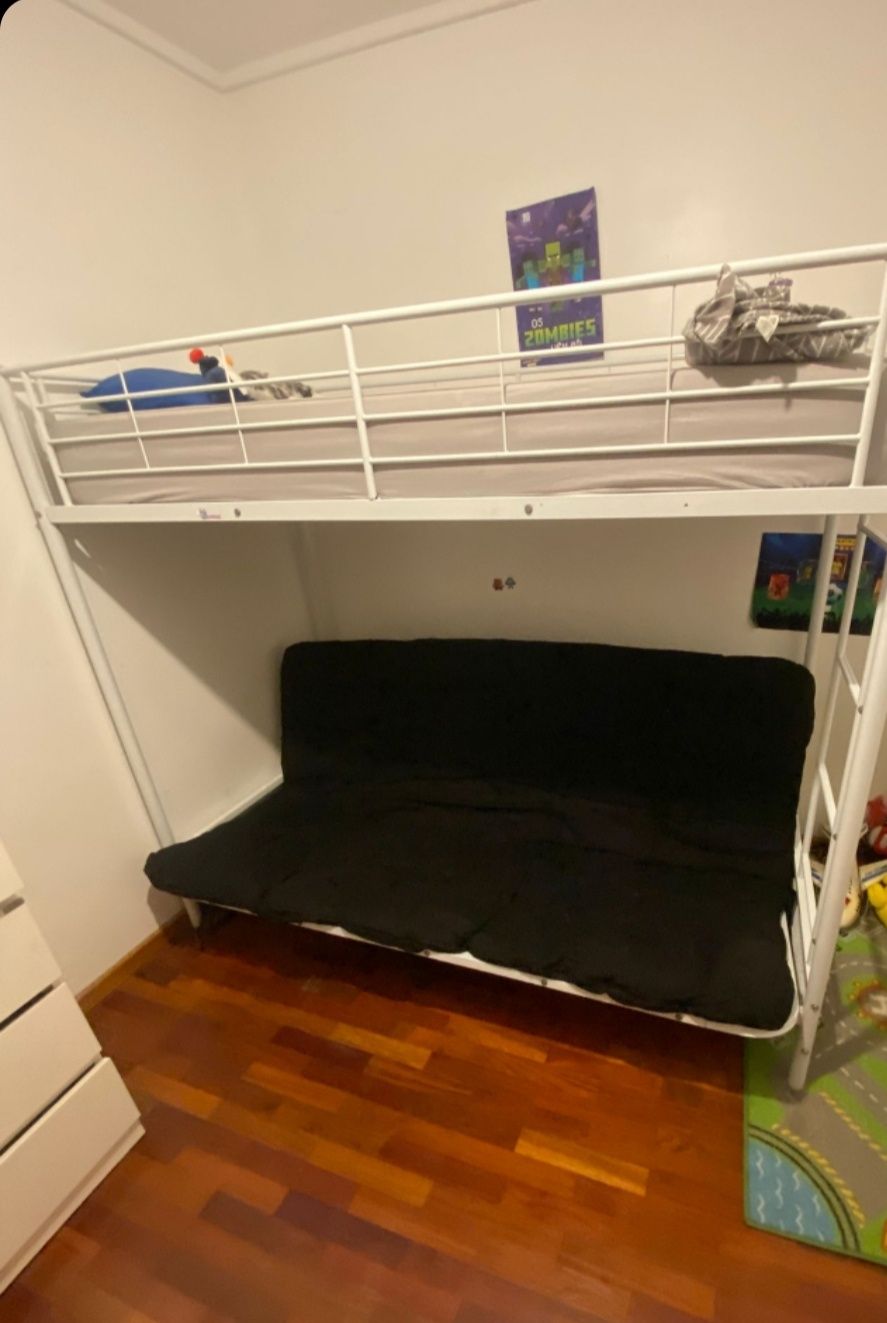 Beliche com sofá cama
