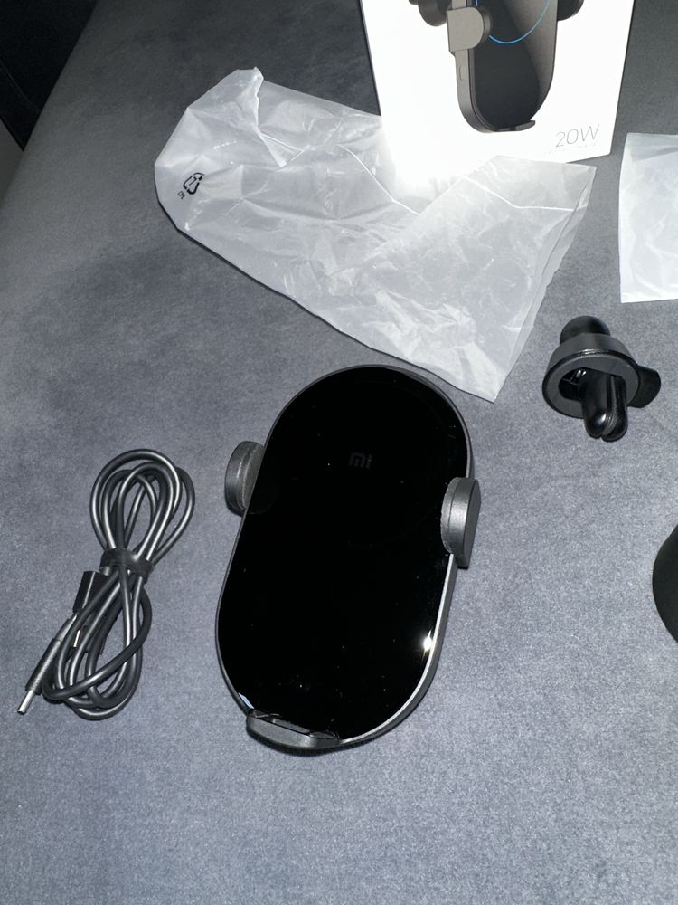 Uchwyt na telefon Xiaomi Mi Wireless 20W