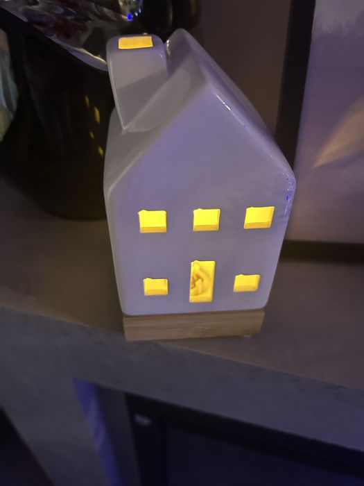 Ozdoba donek ze światlem