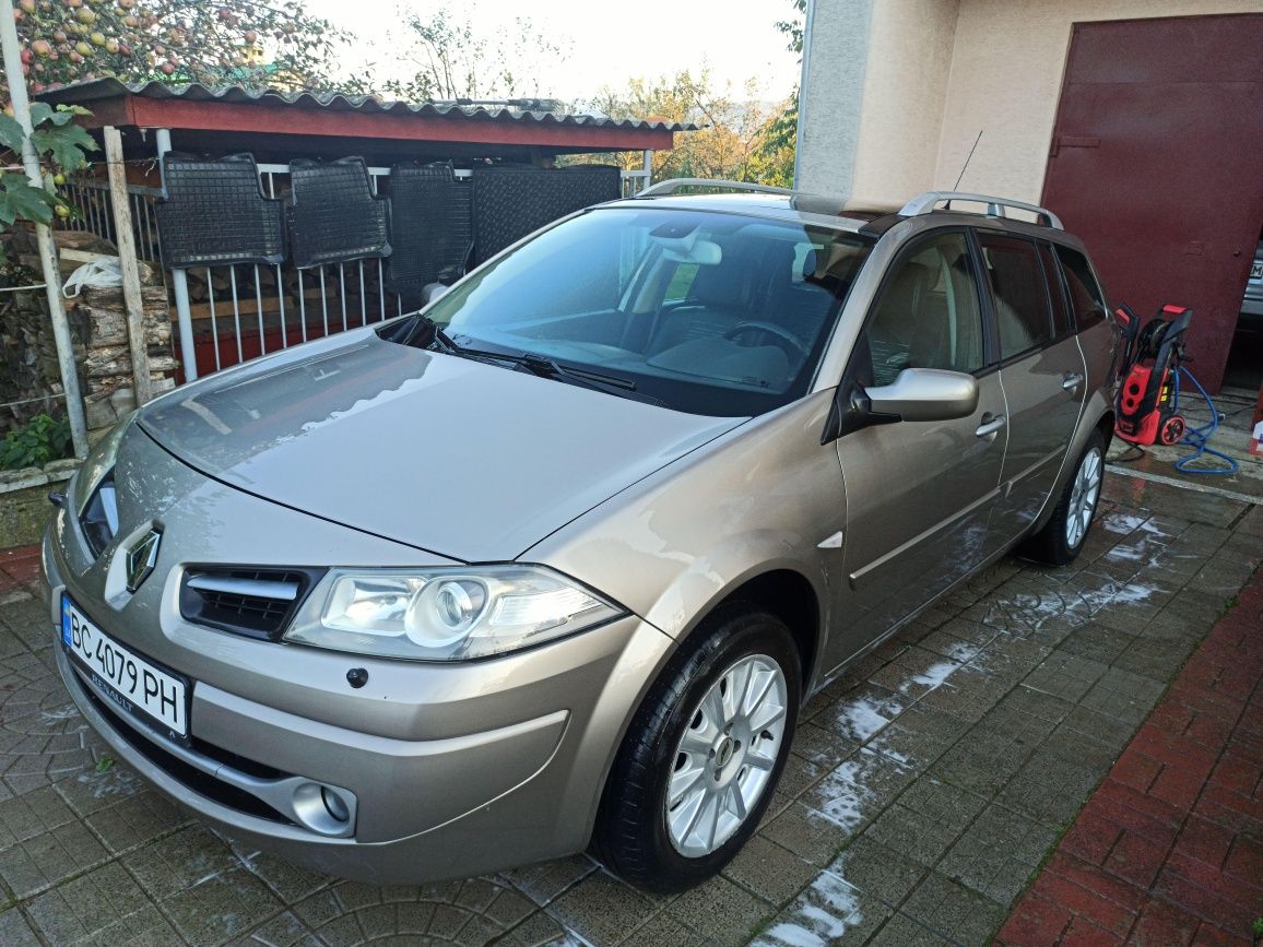 Renault megane 2008 1.6 бензин