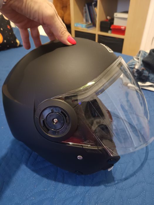 Capacete tamanho S está novo