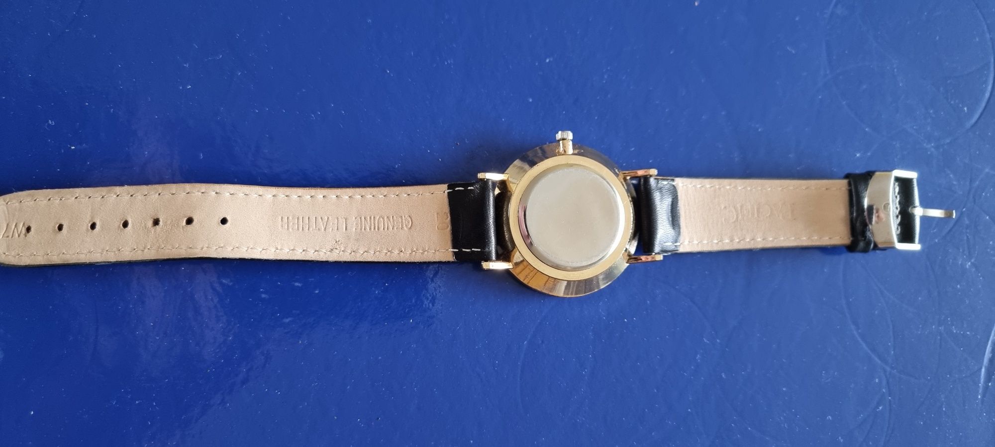 Zegarek MEIBO z paskiem skorzanym