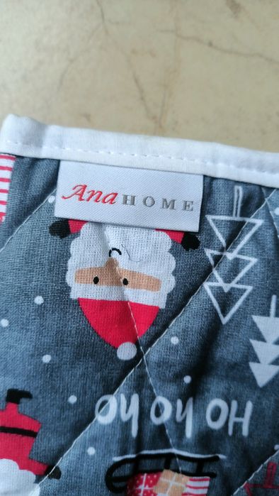 Rękawice kuchenne z mikołajem