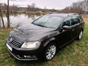 VW Passat B7 2.0 TDI Highline DSG Łopatki Xenon Full Led Panorama dach