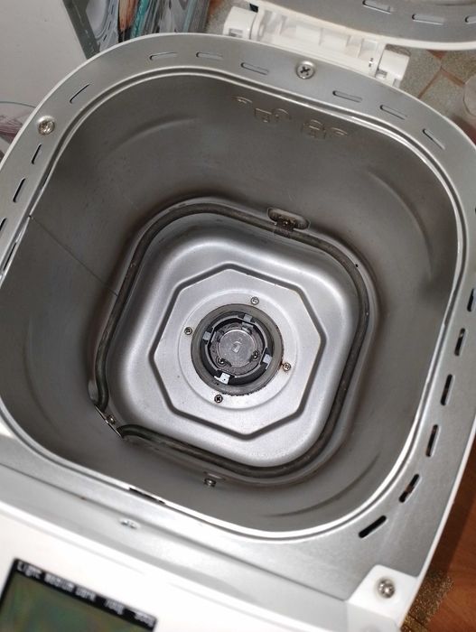 Хлебопечка Gorenje нова