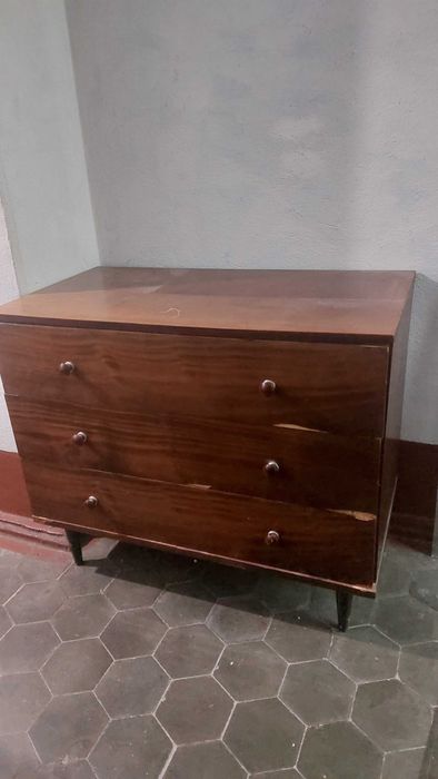 Комод в гарному стані. Самовивіз.