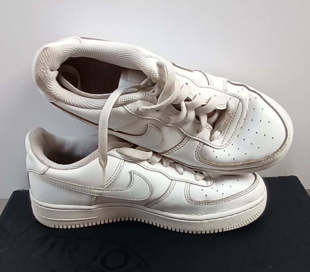 Buty Nike Air Force rozmiar 37