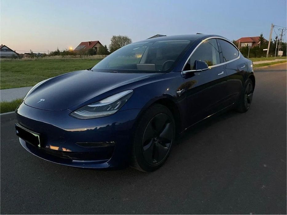 Tesla Model 3 Tesla Model 3 Dual Motor 440 PS 4,4s do 100km/h 18" Gwarancja 05.2028