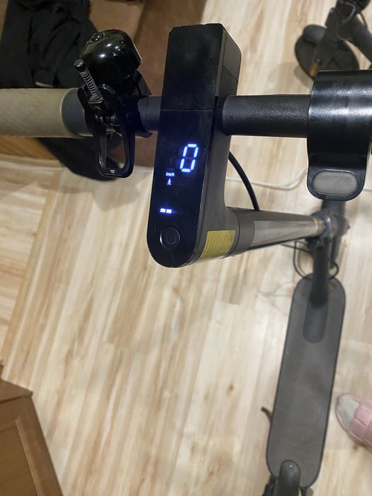 Продам самокат S1