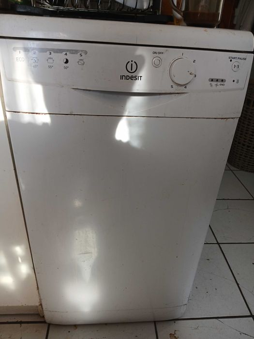 Zmywarka wolnostojąca Indesit 45cm