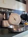 waga kuchenna  do powieszenia  w kuchni design wintage NRD