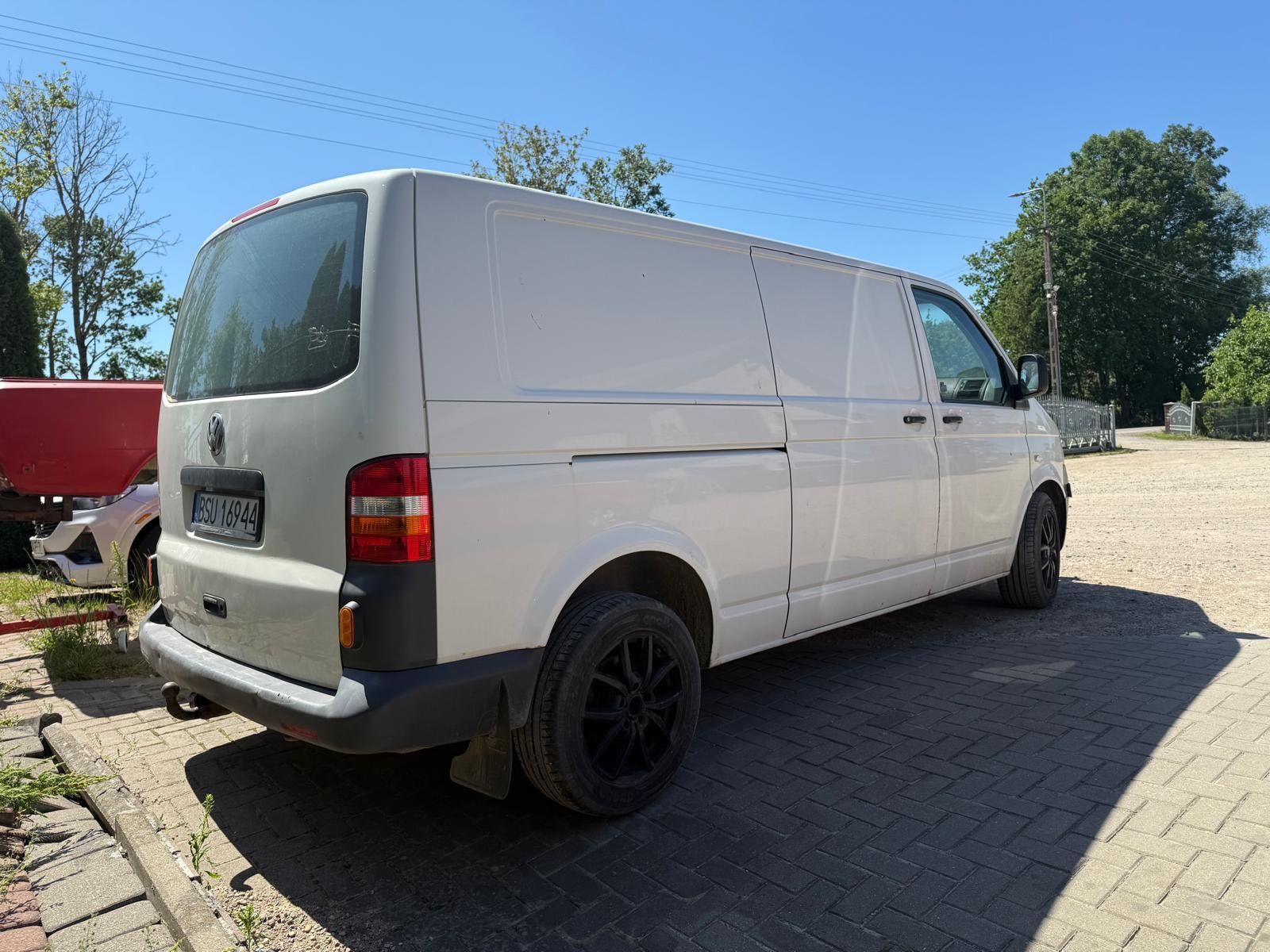 Volkswagen T5 Transporter long  uszkodzony silnik