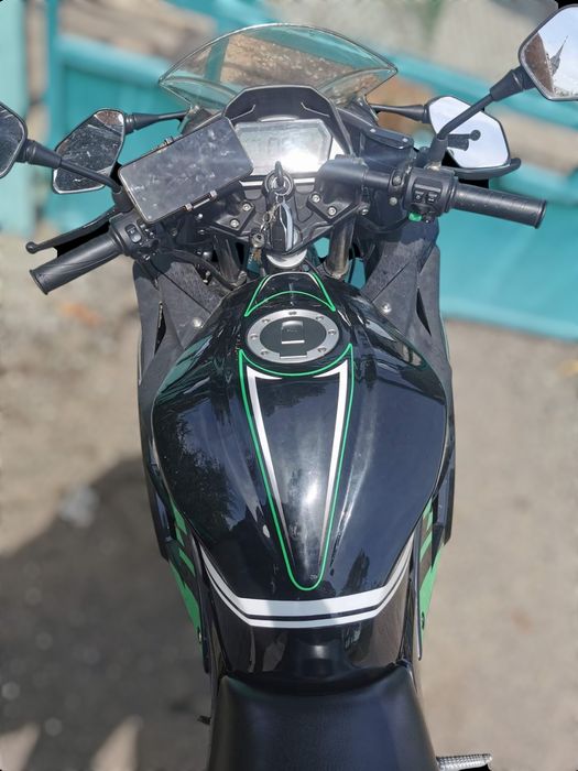 Електромотоцикл Like Bike Earth Twin Akku