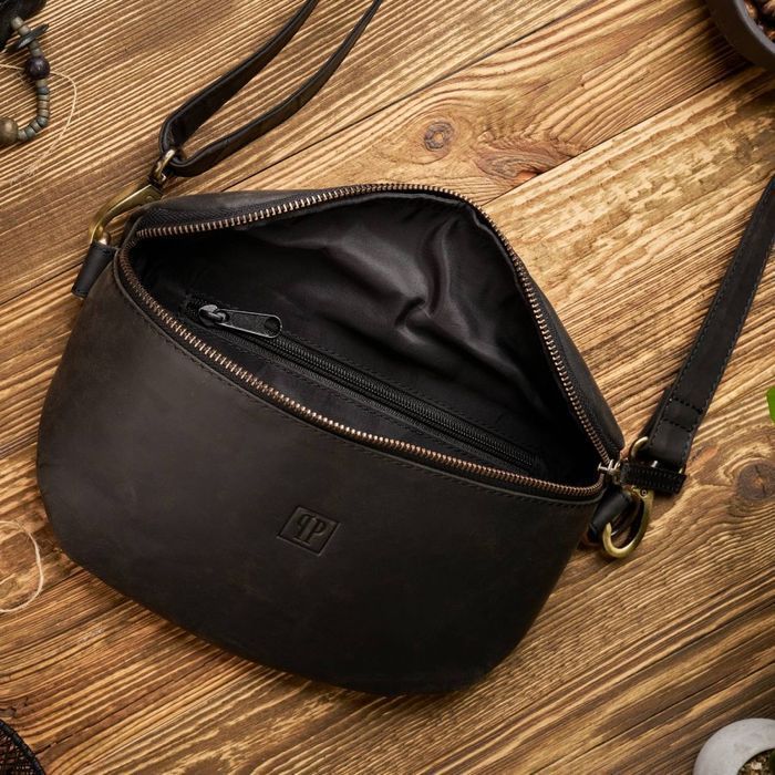 Skórzana saszetka na pas vintage Paolo Peruzzi T-36-BL